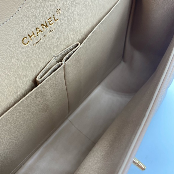 Chanel Beige Clair Double Flap Bag - Picture 12 of 12